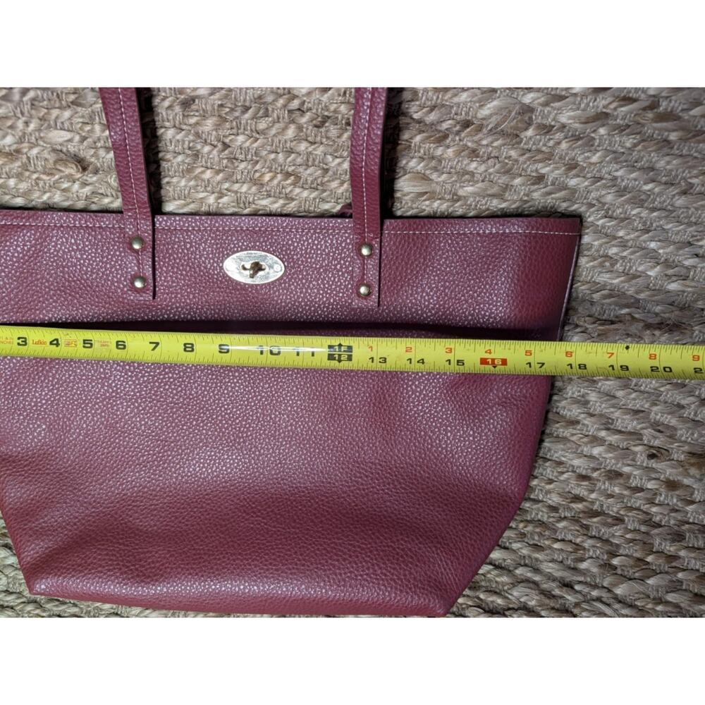 BCBG Paris Red Pebbled Faux Leather Open Shoulder Tote Bag & Crossbody Bag - Picture 8 of 16
